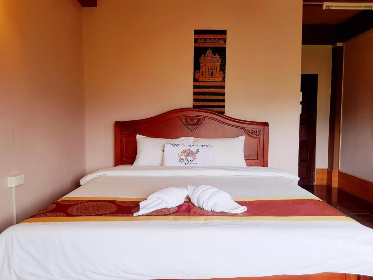 Vang Vieng Ruby'S Homestay Exterior photo